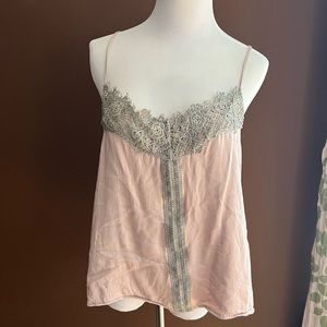 Tiny, Size M, Color: Mauve Purple - Silver/Gold Metallic Embroidery.